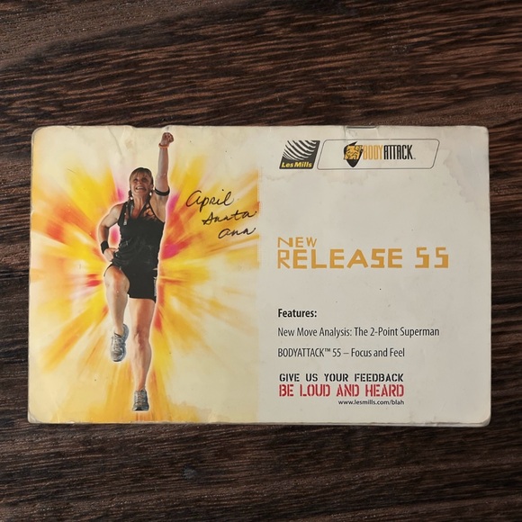 Les Mills BODYATTACK 55 CD, DVD, & Choreography Booklet - Picture 2 of 3